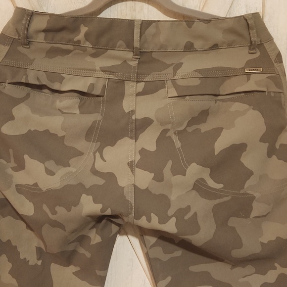 Hiking Joggers - Picture 3 of 3